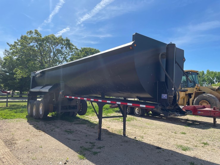 #6154-•-2016-klement-frameless-tri--axle-rock-tub-semi-trailer-(has-title)-image-3