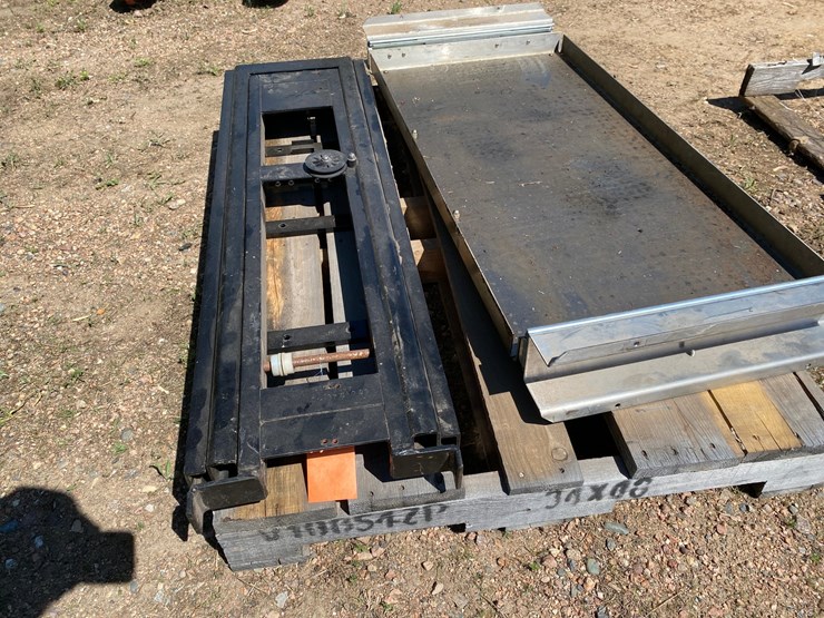 #7439-•-slide-out-truck-box-parts-image-9