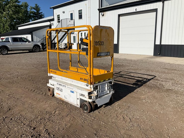 #1310-•-2012-hy-brid-hb-1030-scissor-lift-image-3
