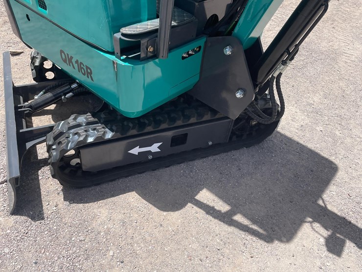 #2660-•-unused-cfg-mini-excavator-image-27