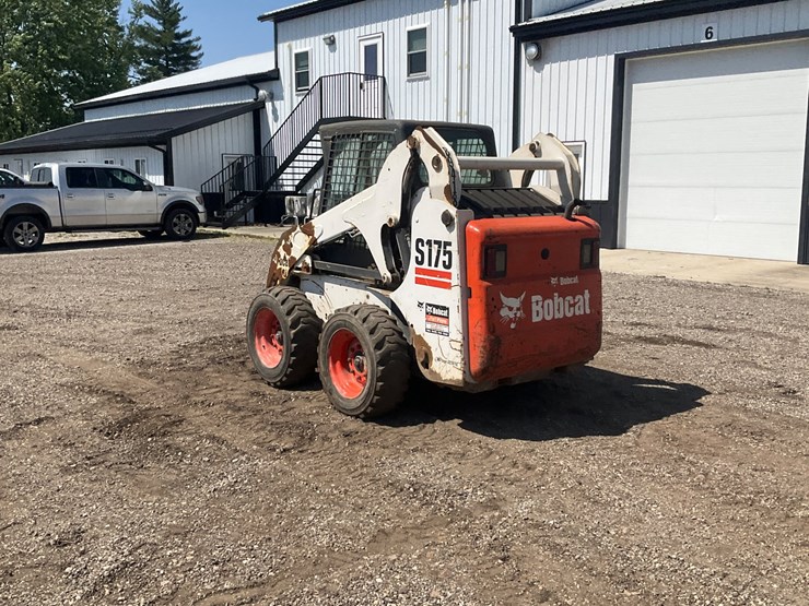 2005-bobcat-s175-image-5