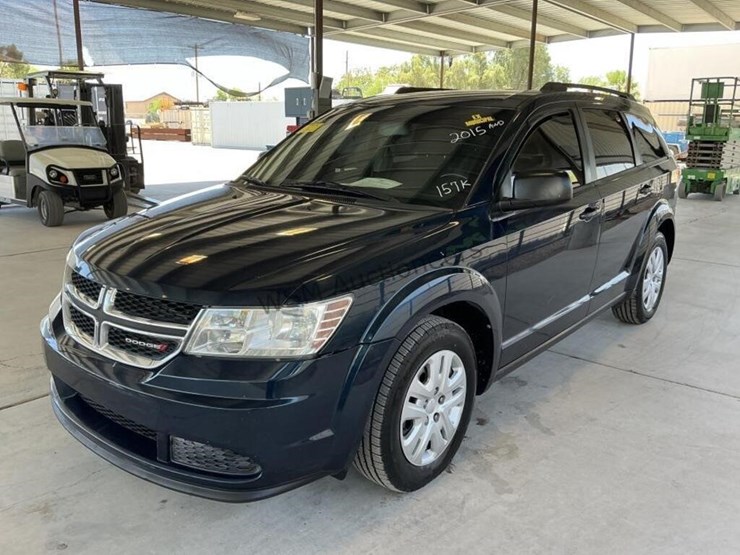 2015-dodge-journey-image-4
