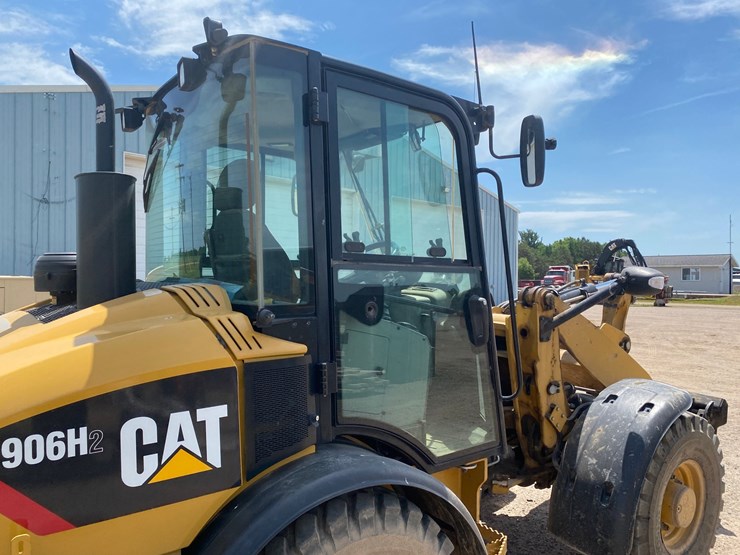 caterpillar-906h2-image-29
