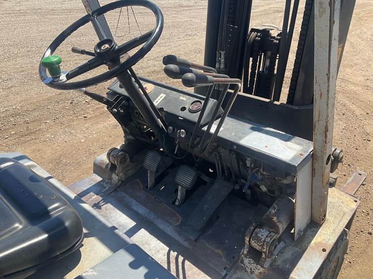 #1378-•-1989-nissan-p50k-forklift-image-15
