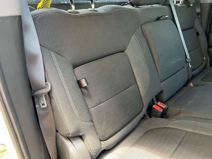 2021-chevrolet-silverado-1500-image-33