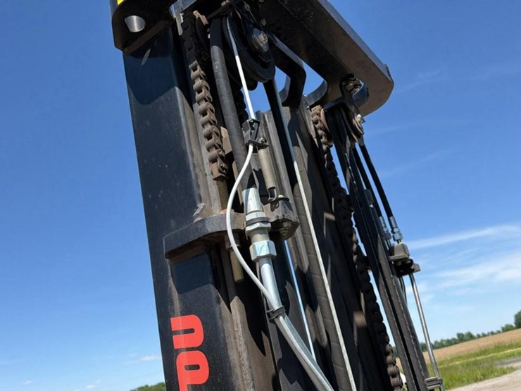 #1350-•-2022-manitou-mc25-4-forklift-image-32