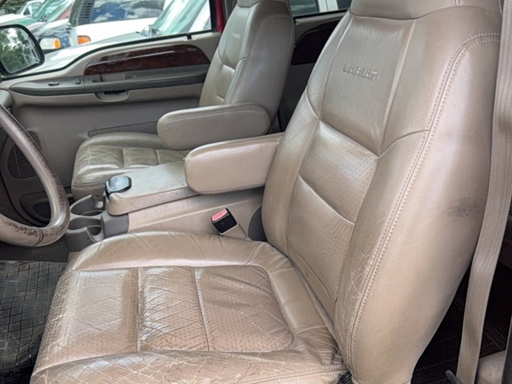 2001-ford-f350-image-49
