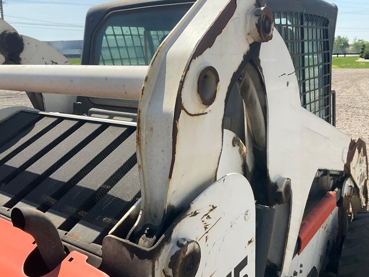 2005-bobcat-s175-image-23