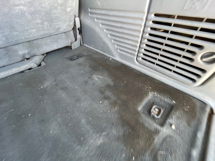 2002-ford-excursion-image-116