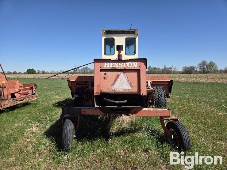 hesston-6600-image-6