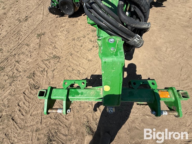 2023-john-deere-1775nt-image-9