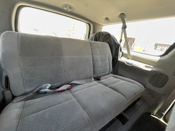 2002-ford-excursion-image-98