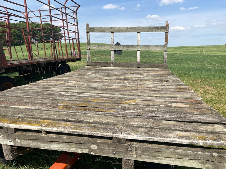 #2009-•-hay-wagon-with-kasten-running-gear-(colfax-wi)-image-19