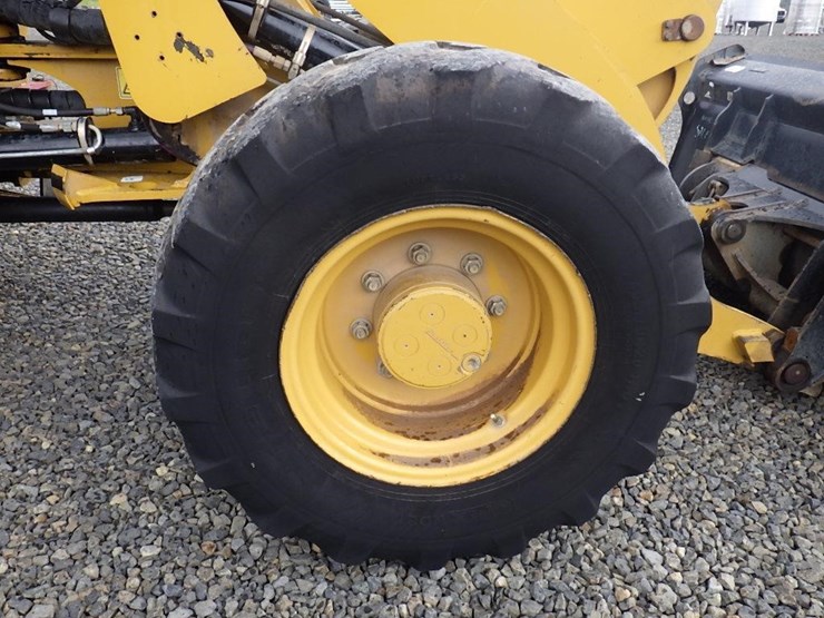 caterpillar-908m-image-28