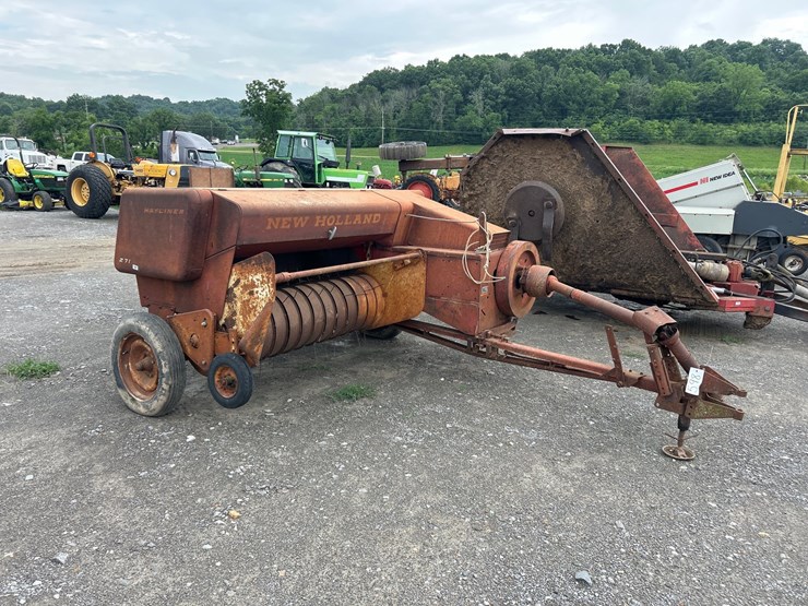 new-holland-271-image-1