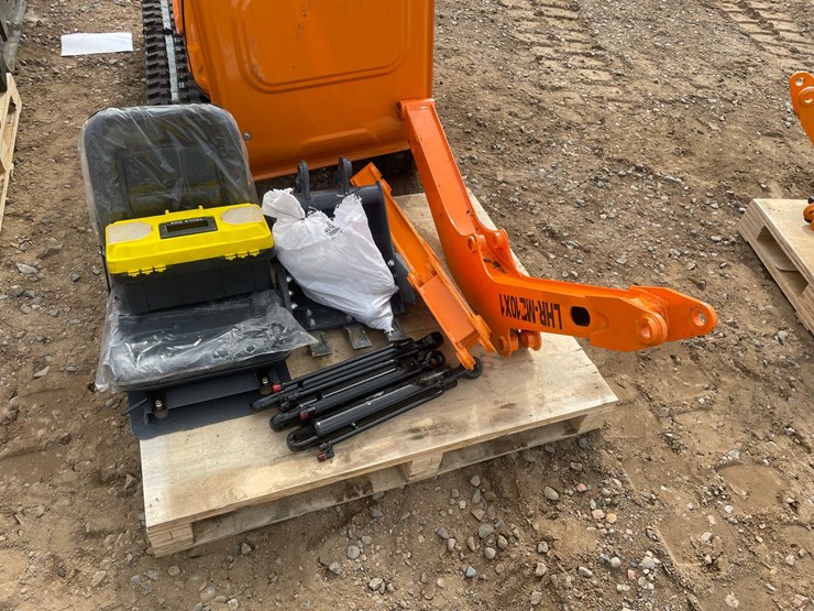 #2016-•-unused-2026-landhonor-mini-excavator-image-14