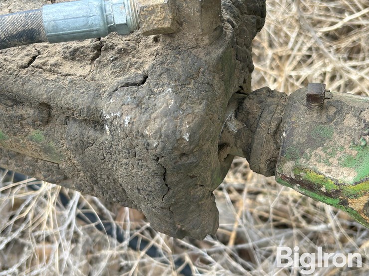 john-deere-230-image-20