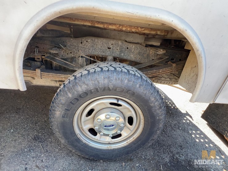2011-ford-f350-image-9