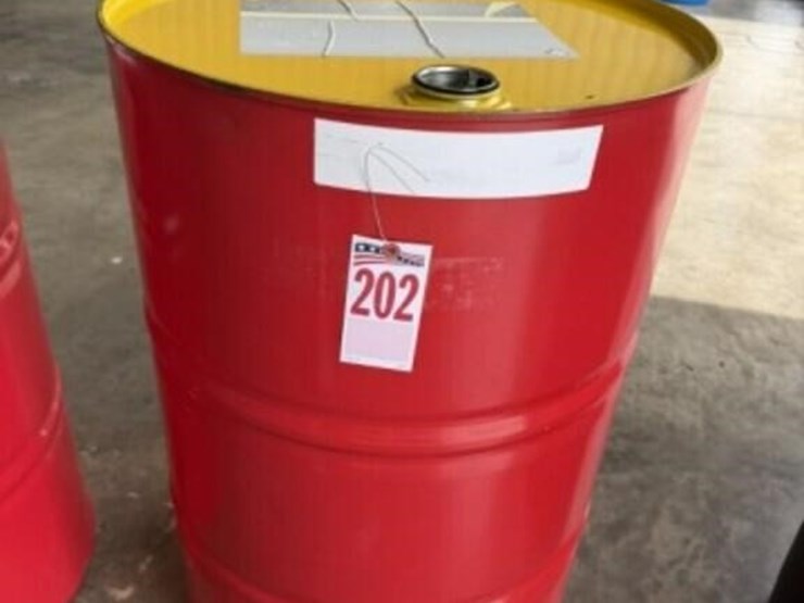 55-gallon-steel-drum-oil-image-1