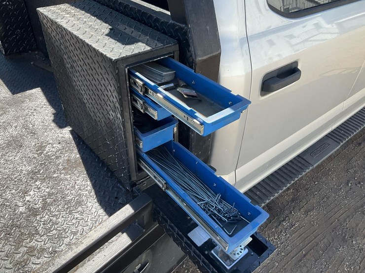2017-ford-f350-image-52