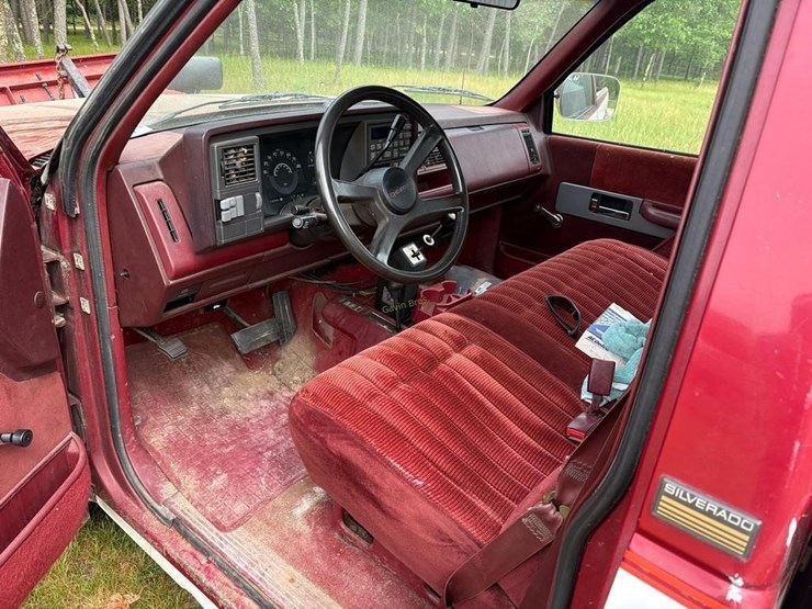 1990-chevrolet-silverado-1500-image-10