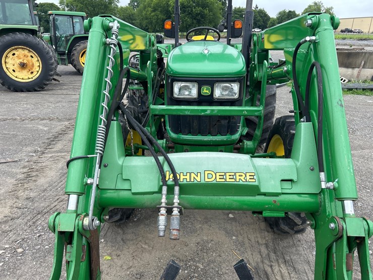 john-deere-5065e-image-9