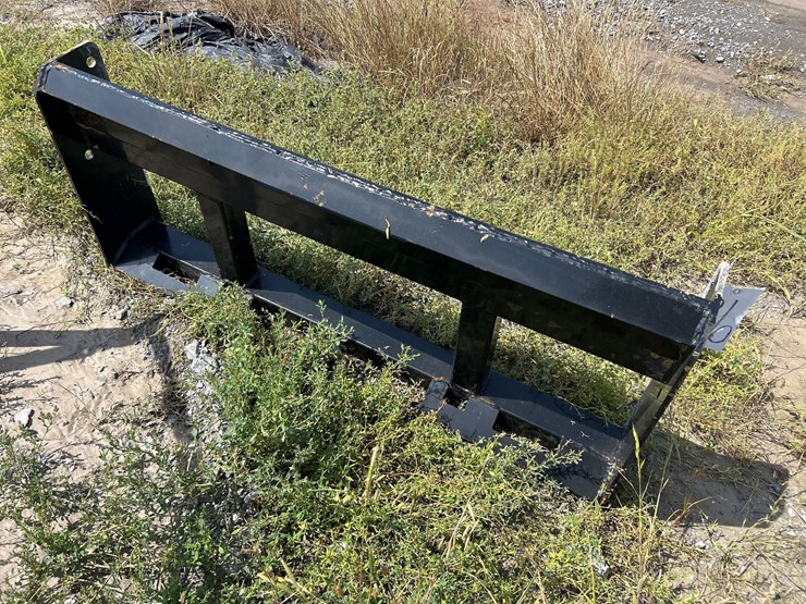 #36-•-skid-steer-pallet-fork-frame-image-2