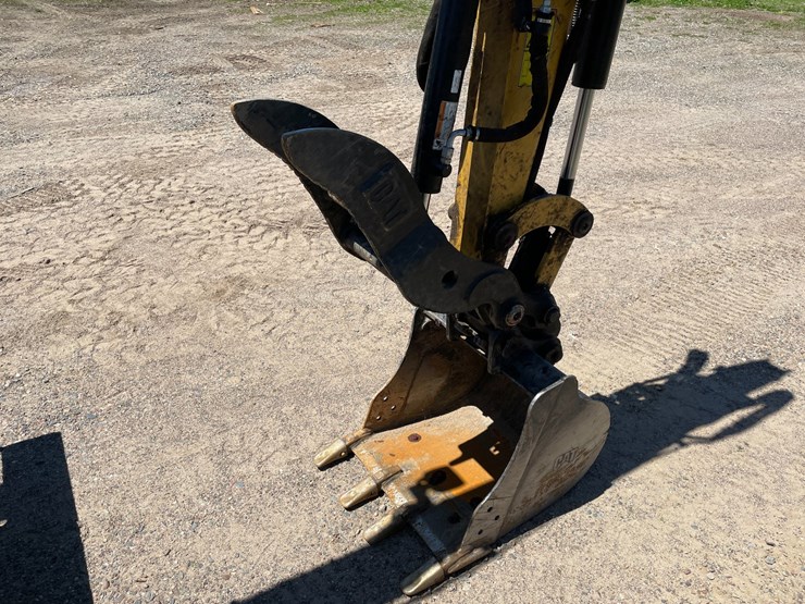 caterpillar-303.5e2-cr-image-44