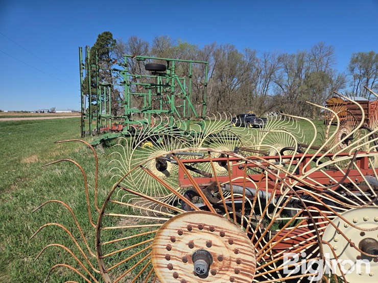 hesston-3980-image-19