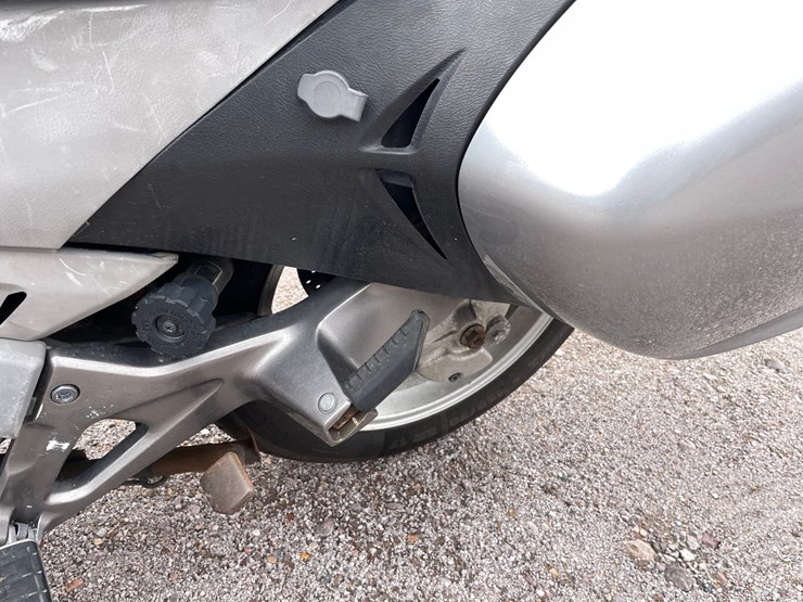 #214-•-2010-honda-touring-(has-a-nm-title)-image-15