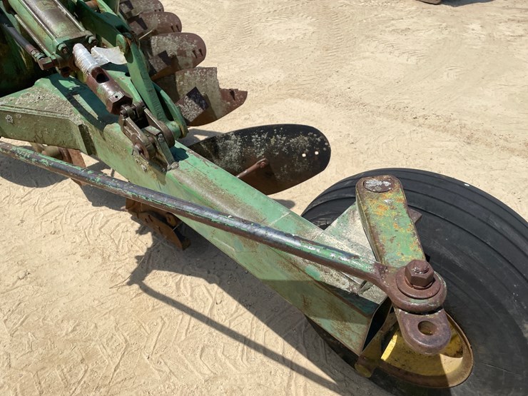 john-deere-2500-image-21