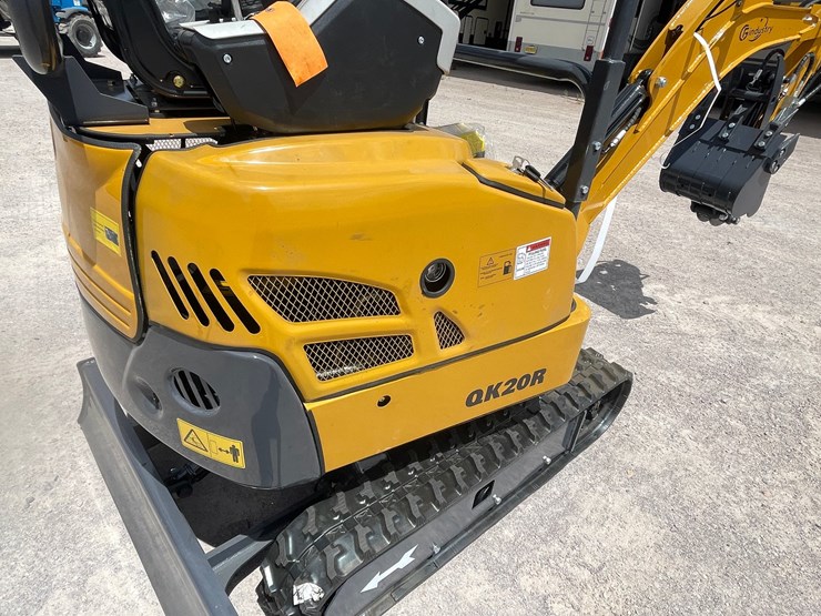 #2661-•-unused-cfg-mini-excavator-image-34