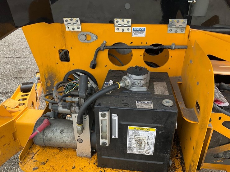 #1275-•-2021-haulotte-5533a-towable-boom-lift-image-25
