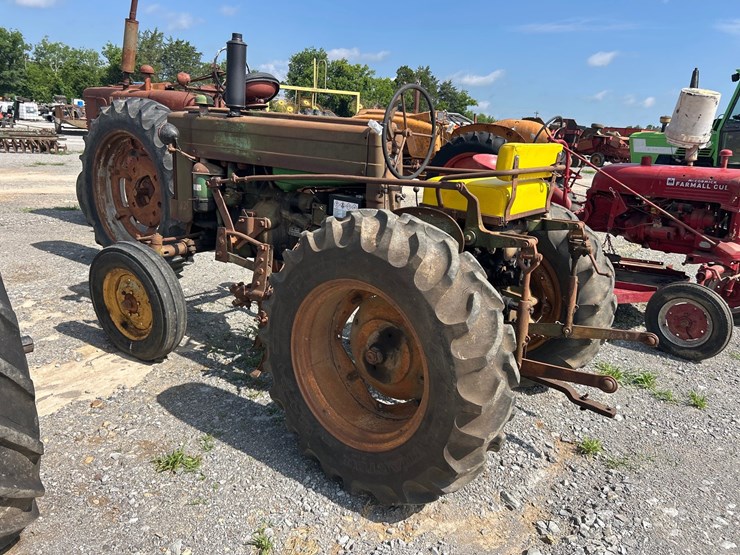 john-deere-420-image-4