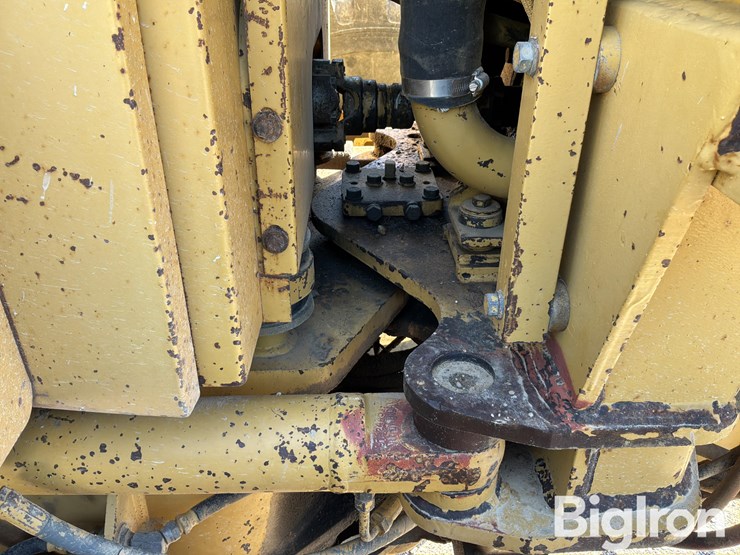 1993-caterpillar-140h-image-15