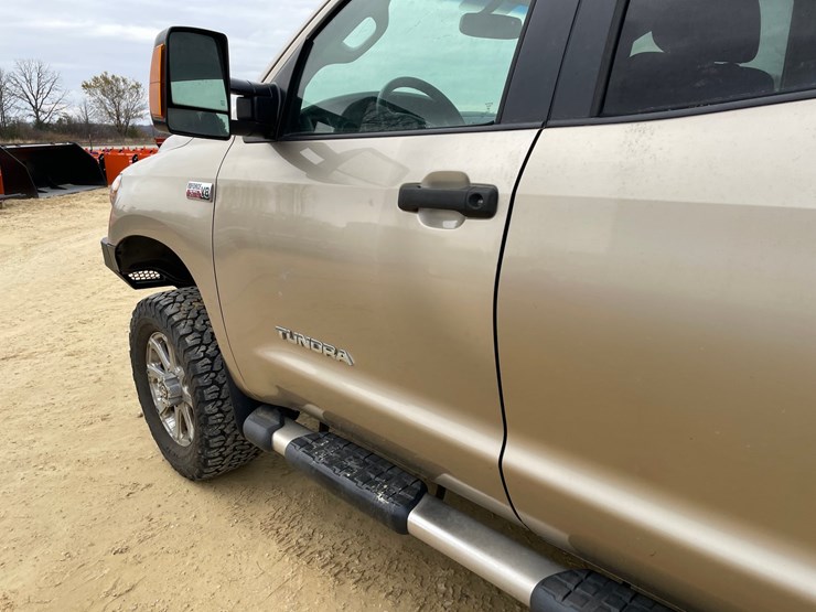 2007-toyota-tundra-sr5-image-44
