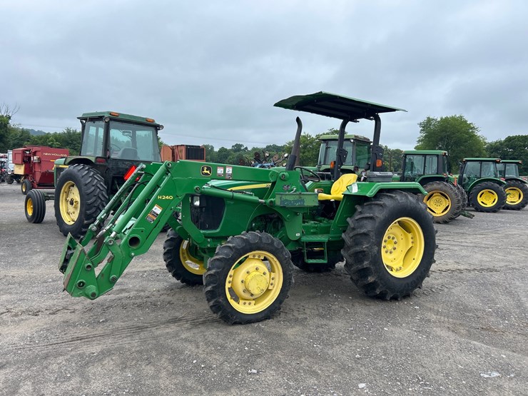 john-deere-5065e-image-1