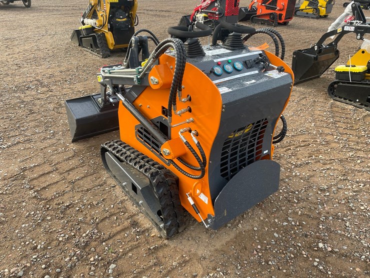 #2005-•-unused-2026-landhonor-mini-skid-steer-loader-image-2