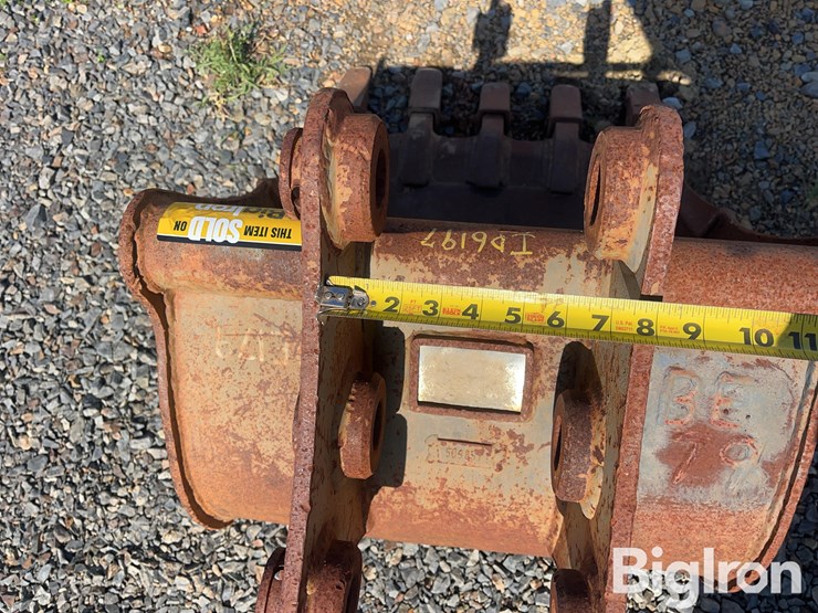 geith-23"-backhoe-bucket-image-17