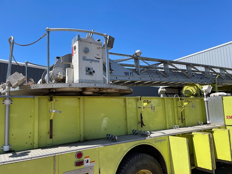 #7035-•-1970-seagrave-fire-engine-(wi-title-in-delay)-(deerbrook,-wi)-image-37