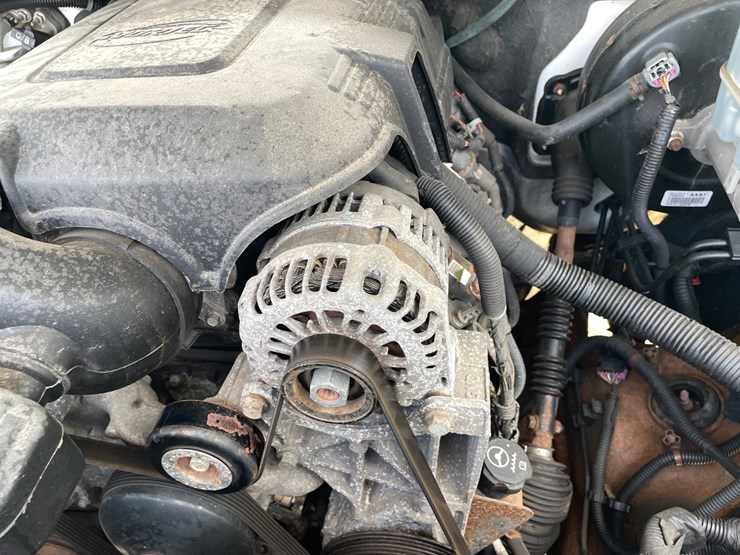2010-chevrolet-silverado-1500-lt-image-96