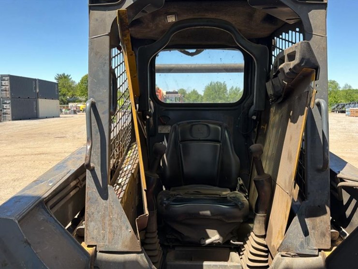 #1154-•-2010-john-deere318d-skid-steer-image-6
