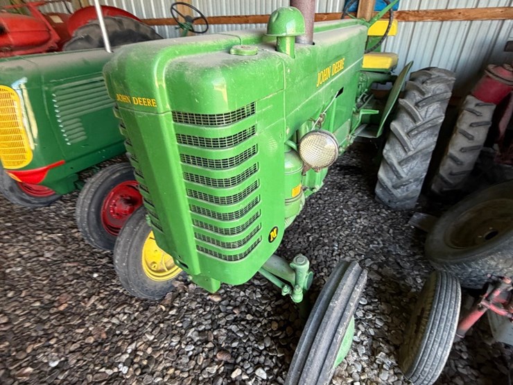 john-deere-m-image-8