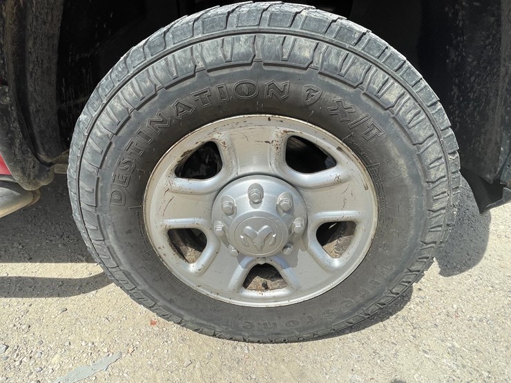 2015-dodge-ram-2500-image-24