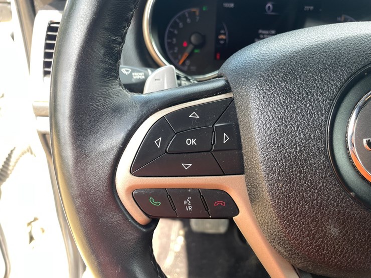 2017-jeep-grand-cherokee-laredo-image-70