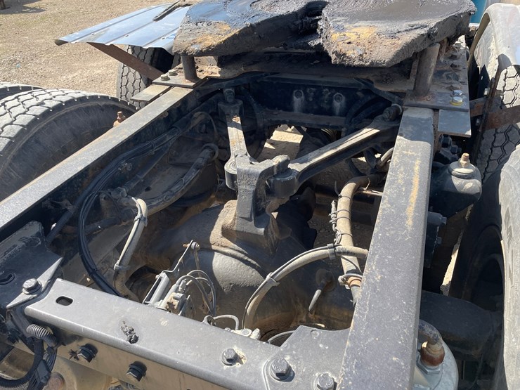 2003-kenworth-t800-image-17