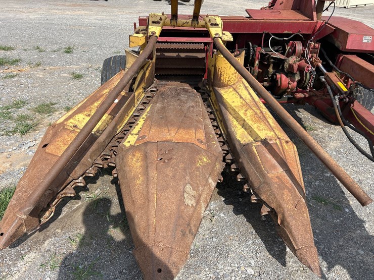 new-holland-782-image-9