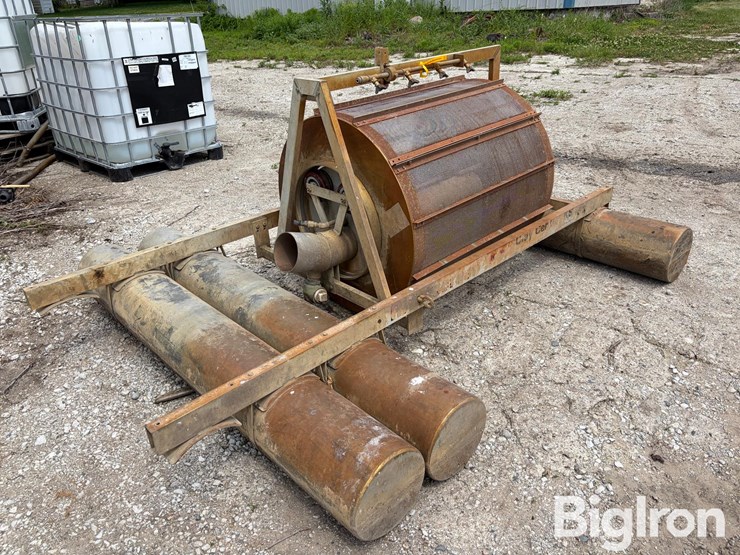 riverscreen-irrigation-self-cleaning-pump-screen-image-1