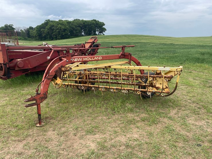 new-holland-256-image-1