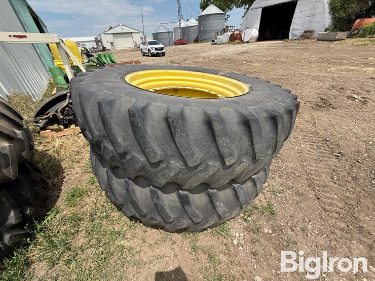 deere-tires-image-3